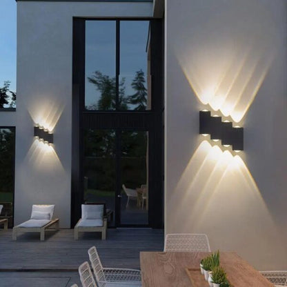 AX232 LED τοίχου φωτός, εξωτερικού χώρου, 8 πηγών, 8W, μαύρου, 3000K Φωτιστικά τοίχου εξωτερικού χώρου Προεπιλεγμένος τίτλος Alessandro Design