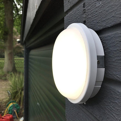 Φωτιστικό τοίχου LED εξωτερικού χώρου AX310/162WH, Warm Light 3000K, Διάμετρος 16,2cm, IP65, Λευκό εξωτερικό φωτιστικό τοίχου Προεπιλεγμένος τίτλος Alessandro Design
