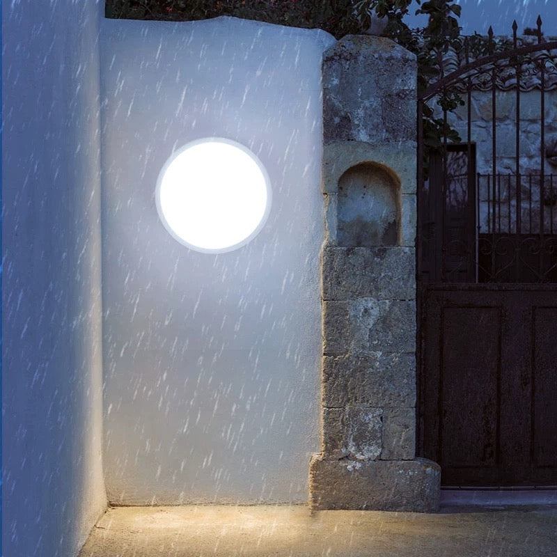 Φωτιστικό τοίχου LED εξωτερικού χώρου AX310/162WH, Warm Light 3000K, Διάμετρος 16,2cm, IP65, Λευκό εξωτερικό φωτιστικό τοίχου Προεπιλεγμένος τίτλος Alessandro Design