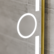 Ορθογώνιος καθρέφτης LED, 120x80 cm, Eclat MotionGlow Marcello, Σύστημα αποθάμβωσης, Ρολόι & Θερμόμετρο, Καλλυντικό Μεγεθυντικός φακός, Dimable, Βουρτσισμένο χρυσό πλαίσιο Marcello Mirrors Προεπιλεγμένος τίτλος Alessandro Design