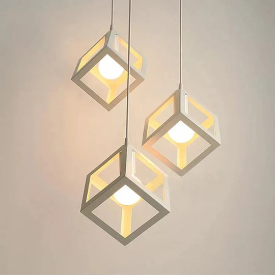 Luster Form Cube, STRUKTUR Cluster, 3xE27, White, Metal Luster Βιομηχανικός προεπιλεγμένος τίτλος Alessandro Design